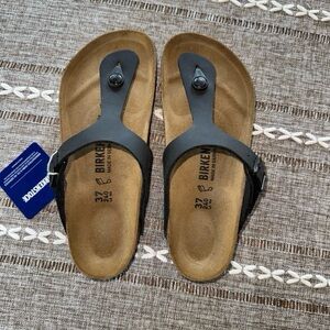 NWT Birkenstock Gizeh Shoes Sandals